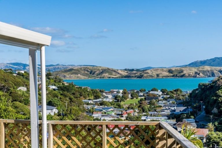 Photo of property in 84 Cluny Road, Plimmerton, Porirua, 5026