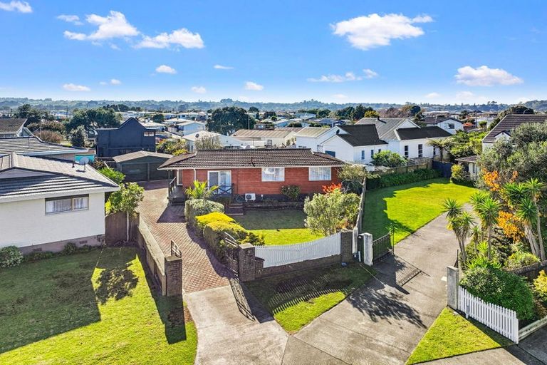 Photo of property in 9 Akepiro Place, Tawhero, Whanganui, 4501