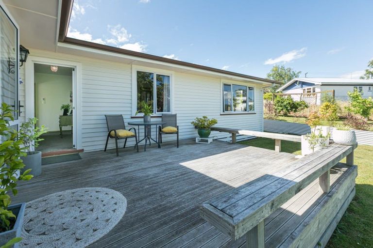 Photo of property in 3 Mcgreevy Street, Waipawa, 4210