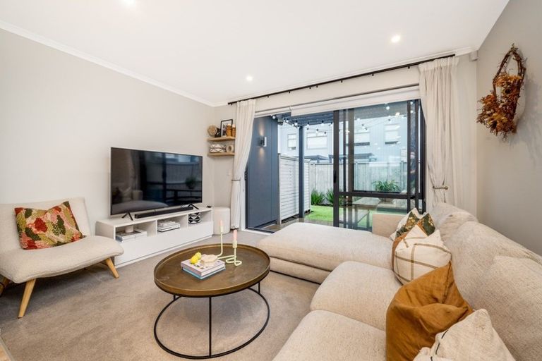 Photo of property in 6 Horo Road, Flat Bush, Auckland, 2019