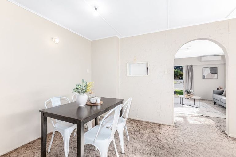 Photo of property in 95a Main Road, Wainuiomata, Lower Hutt, 5014