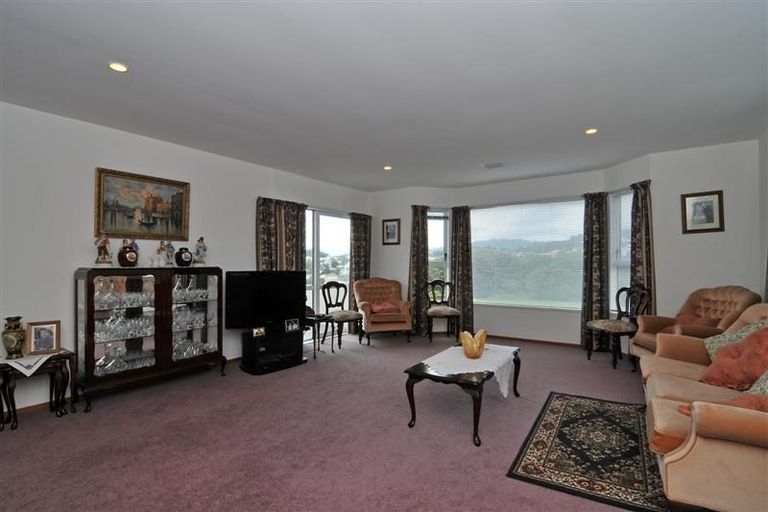 Photo of property in 8 Treasure Grove, Hataitai, Wellington, 6021