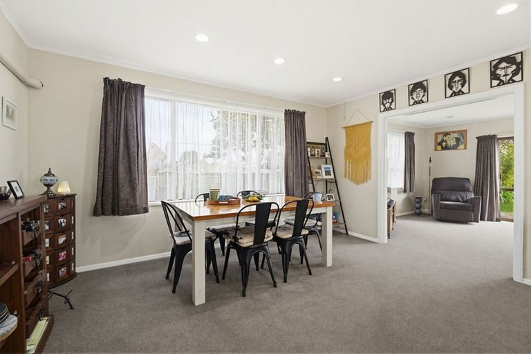 Photo of property in 41 Percival Road, Paraparaumu Beach, Paraparaumu, 5032