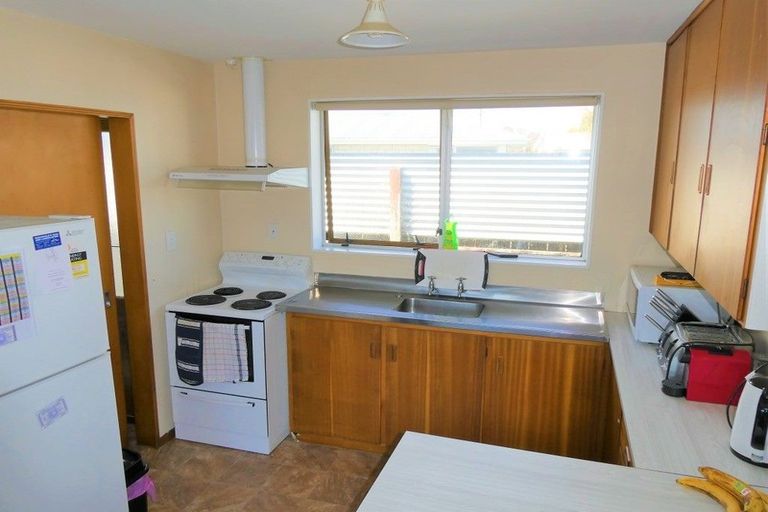 Photo of property in 2 Howitt Place, Hokitika, 7810