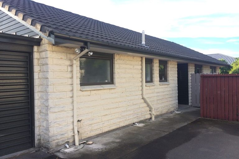 Photo of property in 2/9 Ikamatua Lane, Sydenham, Christchurch, 8023