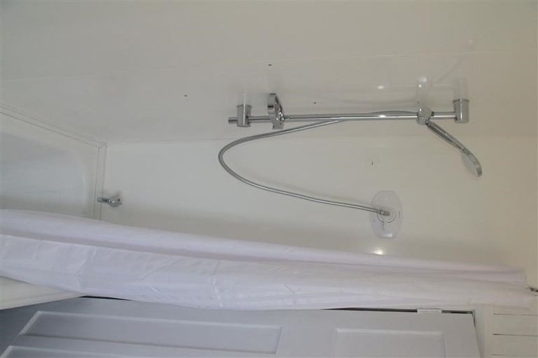 Photo of property in 69 Racecourse Road, Waipukurau, 4200