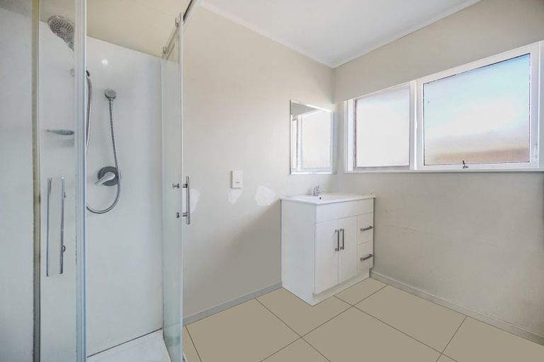 Photo of property in 1/37 Great South Road, Papakura, Takanini, 2110