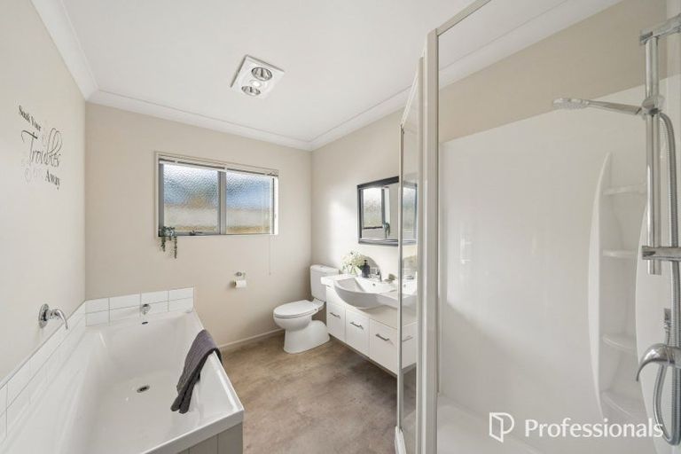 Photo of property in 16 Poppy Watts Grove, Stokes Valley, Lower Hutt, 5019