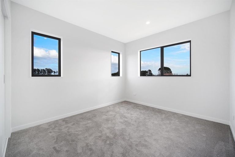 Photo of property in 59 Kaha Road, Papakura, 2110