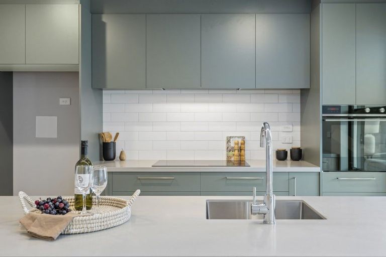 Photo of property in 13 Wexford Crescent, Halswell, Christchurch, 8025