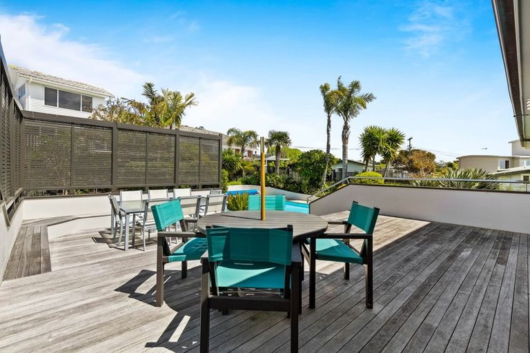 Photo of property in 22a Eastcliffe Road, Castor Bay, Auckland, 0620