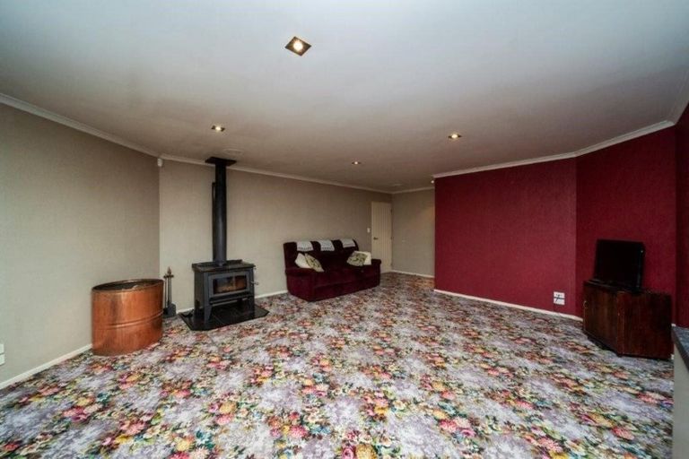 Photo of property in 248 Tawhiti Road, Hawera, 4672