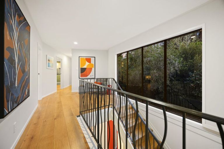 Photo of property in 3 Laingfield Terrace, Laingholm, Auckland, 0604