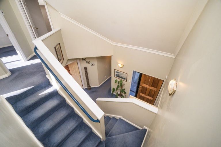 Photo of property in 15 Rothesay Place, Highbury, Palmerston North, 4412