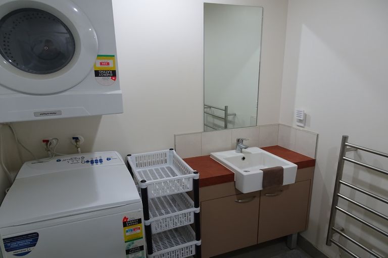 Photo of property in 1193unit Hinemoa Street, Rotorua, 3010