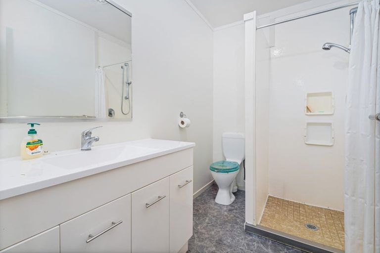 Photo of property in 25 Whitby Avenue, Whitianga, 3510