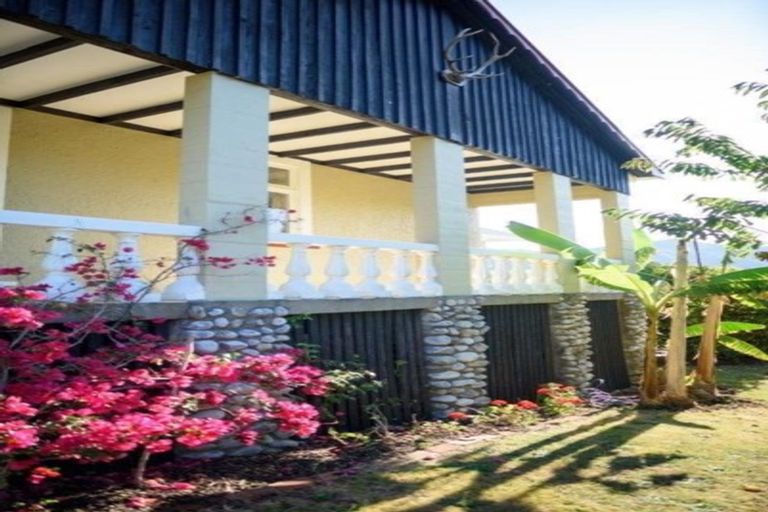Photo of property in 656 East Takaka Road, East Takaka, Takaka, 7183