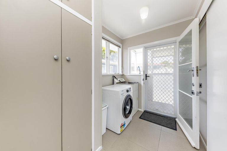 Photo of property in 85 Old Wairoa Road, Papakura, 2110