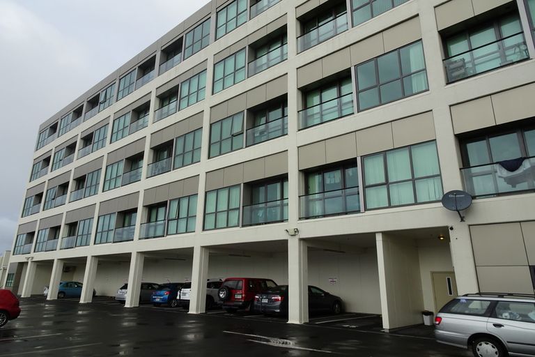 Photo of property in 1193unit Hinemoa Street, Rotorua, 3010