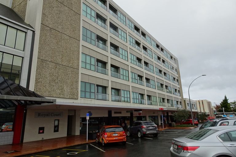Photo of property in 1193unit Hinemoa Street, Rotorua, 3010