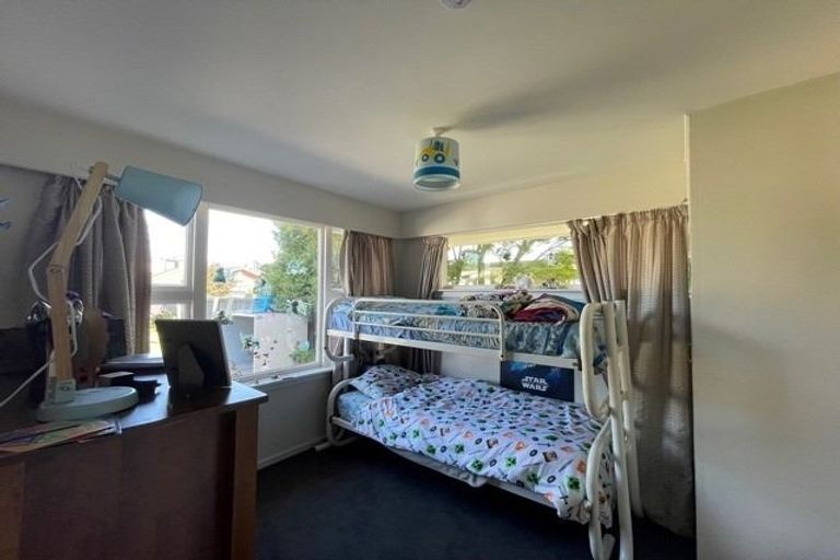 Photo of property in 240a Wainoni Road, Avondale, Christchurch, 8061
