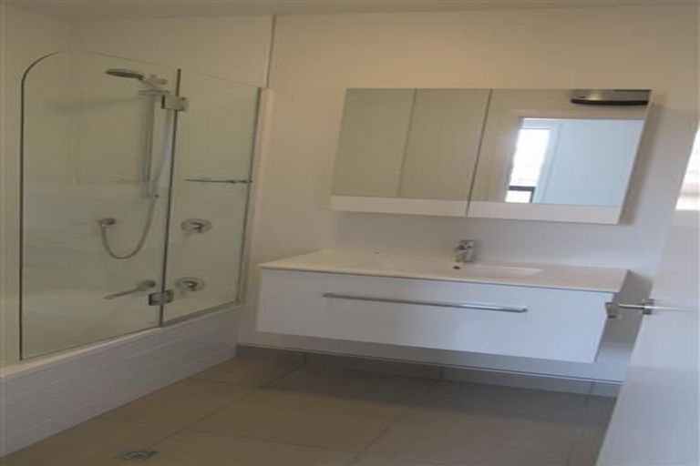 Photo of property in 21/22u Booth Street, Miramar, Wellington, 6022