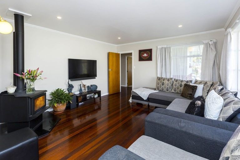 Photo of property in 3 Ruahine Street, Trentham, Upper Hutt, 5018