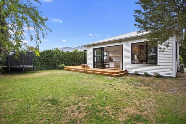 Photo of property in 31 Kinloch Street, St Albans, Christchurch, 8014