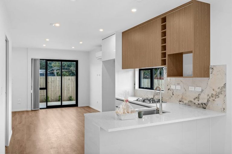 Photo of property in 22d Justamere Place, Weymouth, Auckland, 2103
