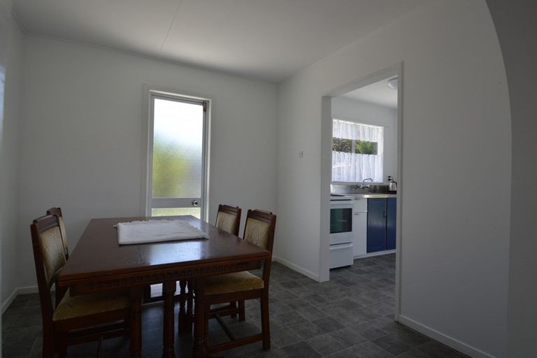 Photo of property in 38 Strathmore Avenue, Levin, 5510