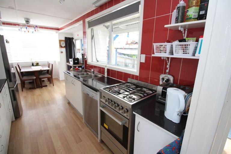 Photo of property in 25 John Street, Tokoroa, 3420