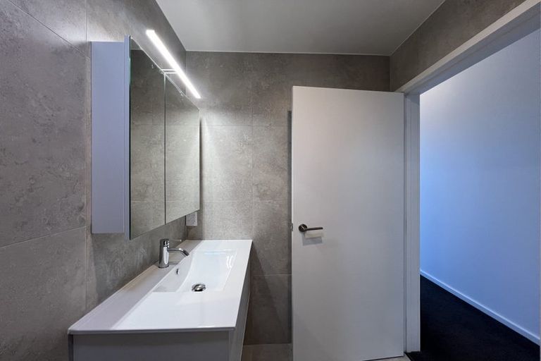 Photo of property in 13 Gunn Way, Hobsonville, Auckland, 0616