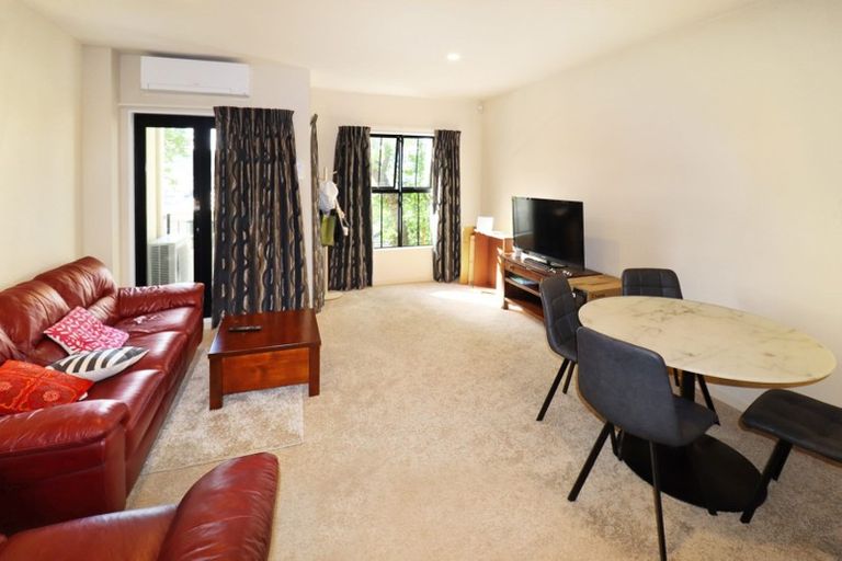 Photo of property in 358u4 The Terrace, Te Aro, Wellington, 6011