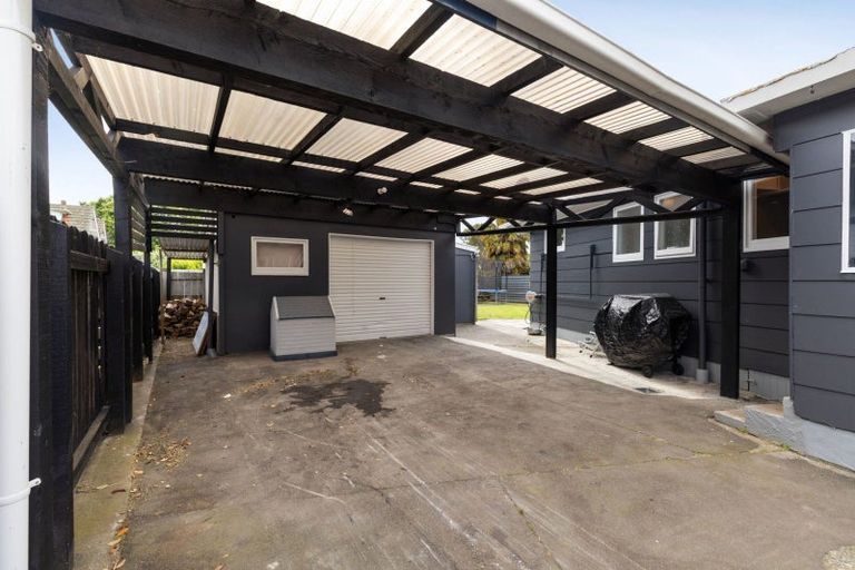 Photo of property in 49 Kimberley Grove, Westbrook, Palmerston North, 4412