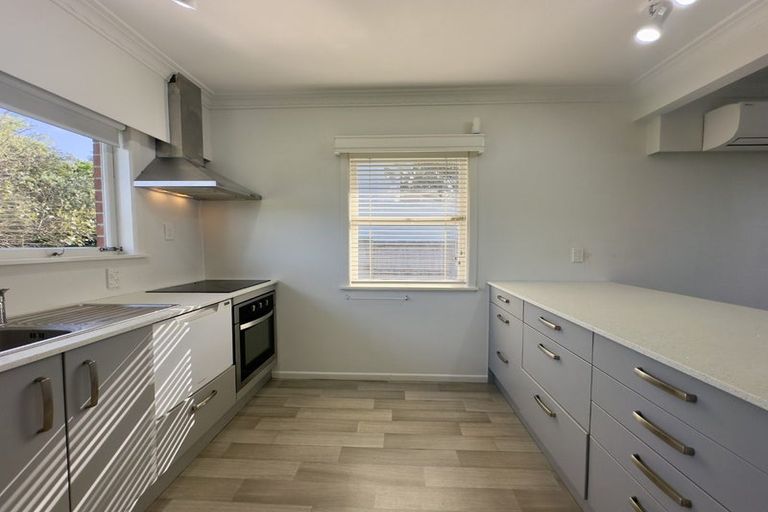 Photo of property in 6/19 Lake Pupuke Drive, Takapuna, Auckland, 0622