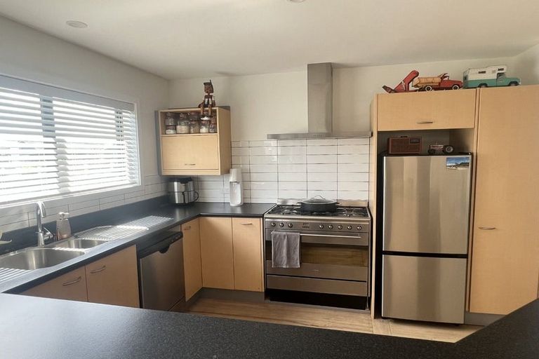 Photo of property in 13 Skerten Avenue, Hornby, Christchurch, 8042