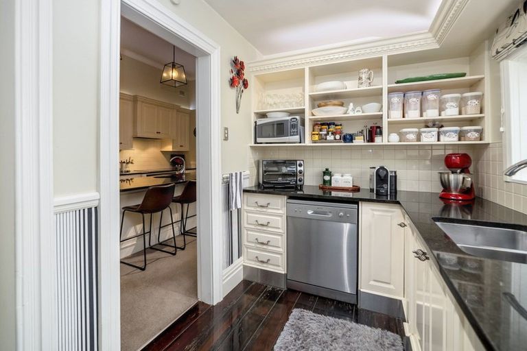 Photo of property in 141 Main Street, Greytown, 5712