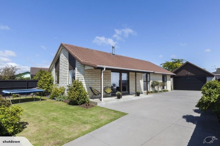 Photo of property in 7 Glen Place, Parklands, Christchurch, 8083