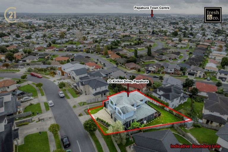 Photo of property in 33 Kirikiri Drive, Papakura, 2110