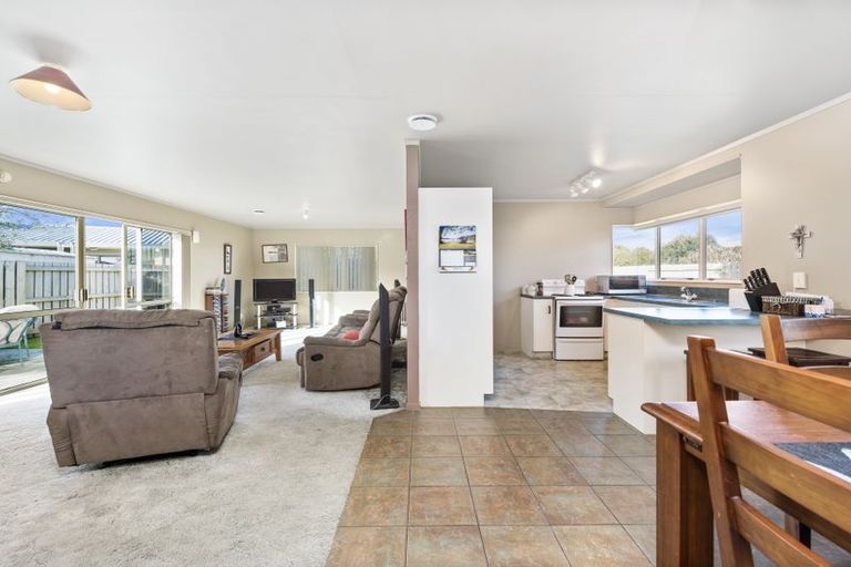 Photo of property in 7 Checketts Place, Papamoa Beach, Papamoa, 3118