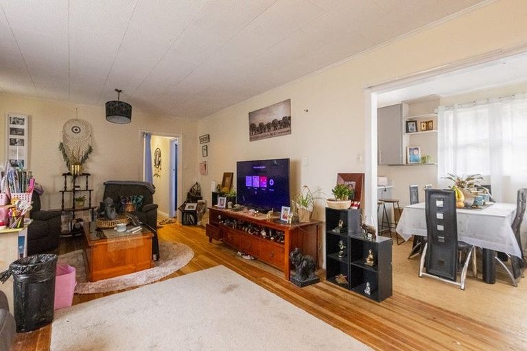 Photo of property in 31 Murphy Road, Taradale, Napier, 4112