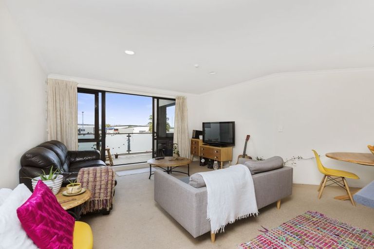 Photo of property in 16/281 Maunganui Road, Mount Maunganui, 3116