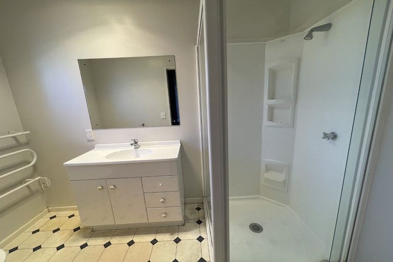 Photo of property in 25 Broadhaven Avenue, Parklands, Christchurch, 8083