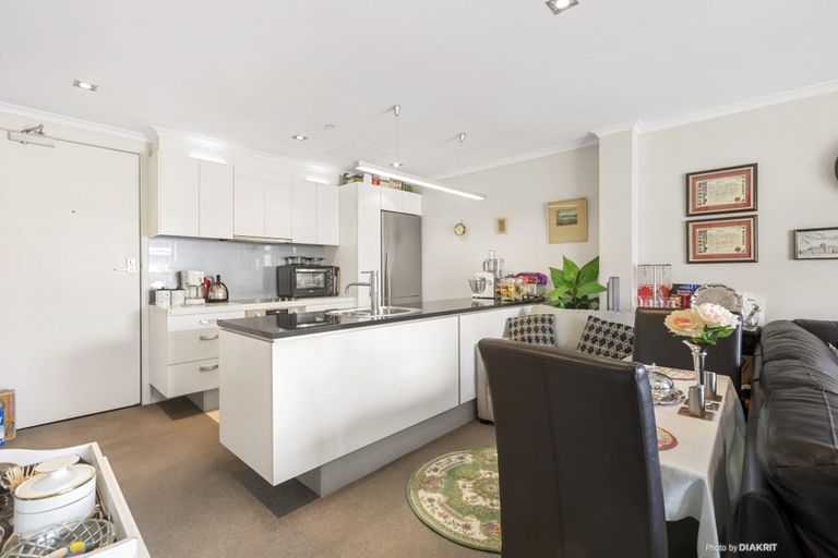 Photo of property in Bellagio Apartments, 4f/39 Taranaki Street, Te Aro, Wellington, 6011