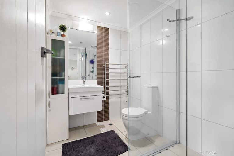 Photo of property in Bellagio Apartments, 4f/39 Taranaki Street, Te Aro, Wellington, 6011