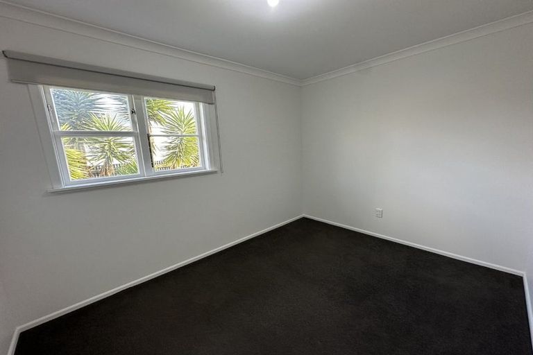 Photo of property in 20 Aotaki Street, Otaki, 5512