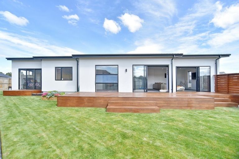 Photo of property in 10 Hamlett Drive, Woodend, 7610