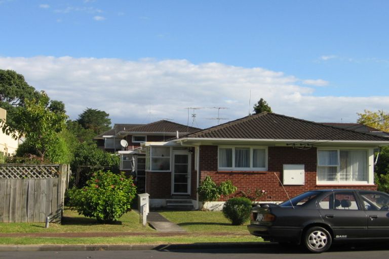 Photo of property in 4/32 Inverness Road, Browns Bay, Auckland, 0630