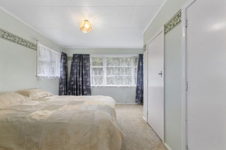 Photo of property in 95 Hine Road, Wainuiomata, Lower Hutt, 5014