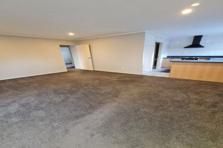 Photo of property in 1/53 Priestley Drive, Bucklands Beach, Auckland, 2014